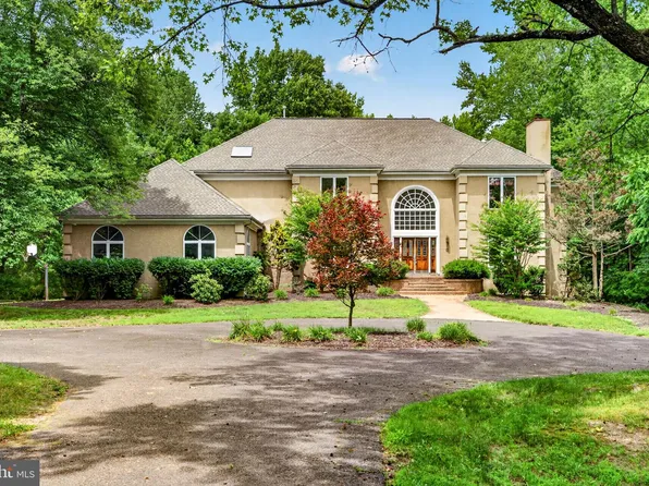 206 Braddock Mill Rd, Marlton, NJ 08053