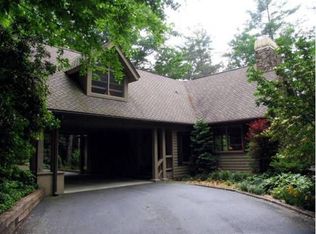 520 Upper  Whitewater Rd, Sapphire, NC 28774