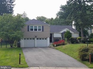 1609 Hillcrest Rd, Glenside, PA 19038