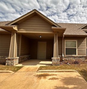 925 SW 92nd St, Oklahoma City, OK, 73139