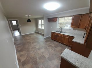 517 Rosewood Dr, Clarksville, TN 37043
