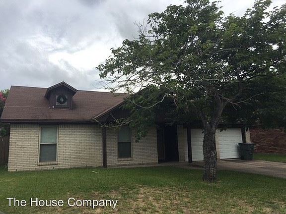 2nd image of 41 Back Bay Cir
