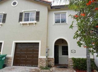 8920 SW 222nd Ter, Cutler Bay, FL 33190