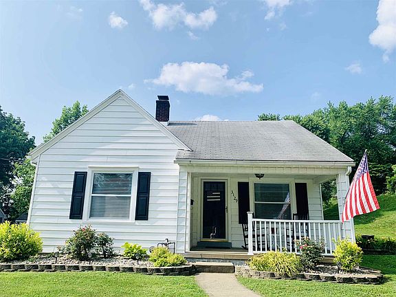 2nd image of 3129 Waterman Dr