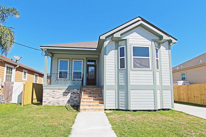 1st image of 5513 Warrington Dr