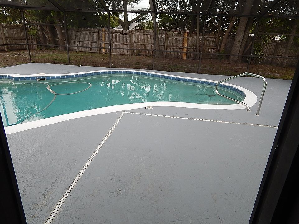 1st image of 1103 Hilton Ln