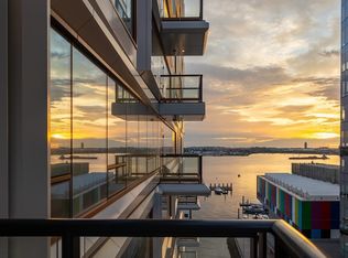 1 Harbor Shore Dr #9J, Boston, MA 02210