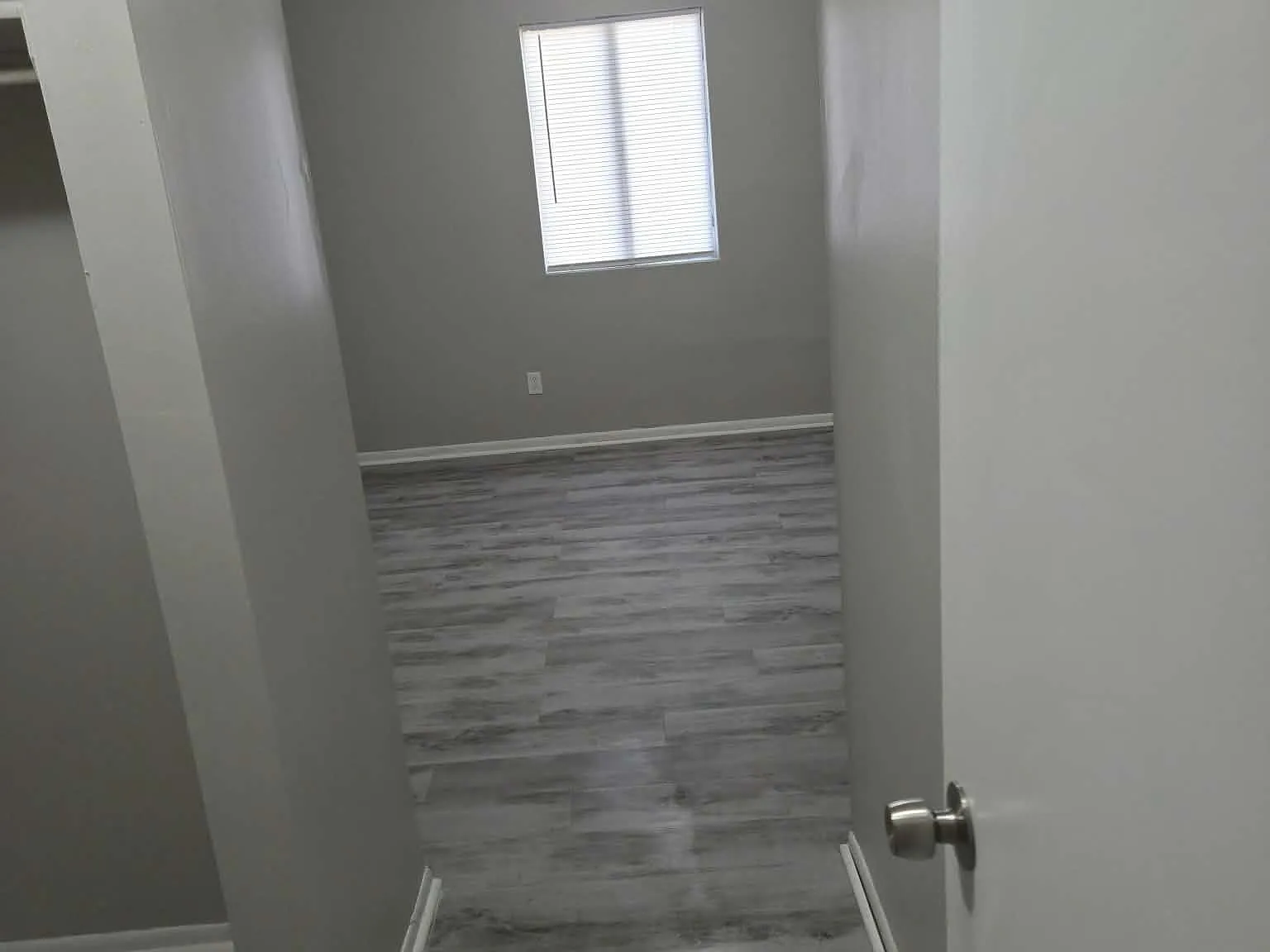 Baytree Manor Apartments — Photo 3
