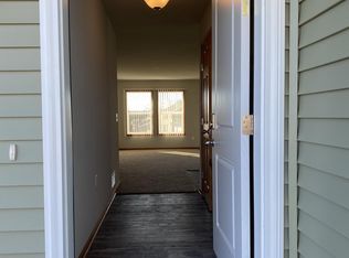 2125 Ridge Ave, Machesney Park, IL 61115