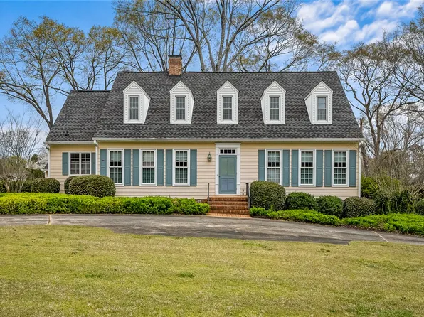 401 Berkshire Hl, Anderson, SC 29621