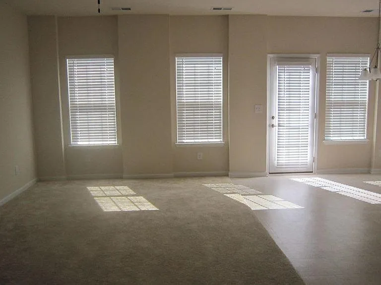 7536 Red Mulberry Way — Photo 5