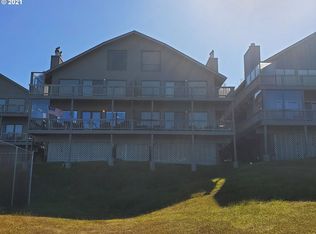 29134 Ellensburg Ave APT 24, Gold Beach, OR