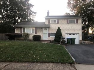 50 Stony Rd, Edison, NJ 08817