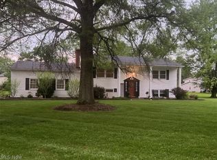 8375 E Wadora Cir NW, North Canton, OH 44720