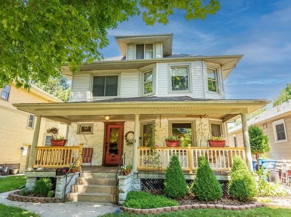 1807 Indiana Ave, La Porte, IN 46350