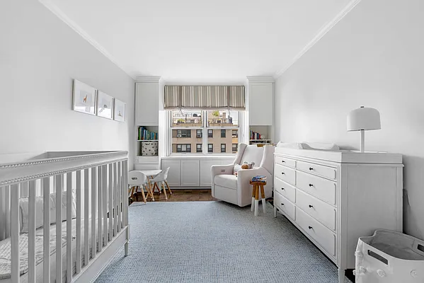 Sold by Compass | media 9