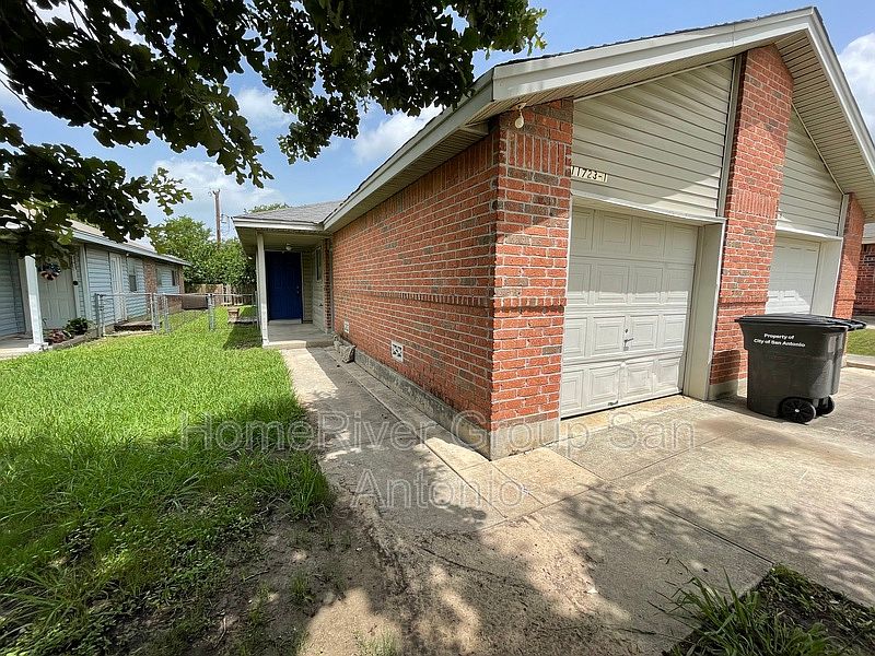 1st image of 11723 Capotillo St #1