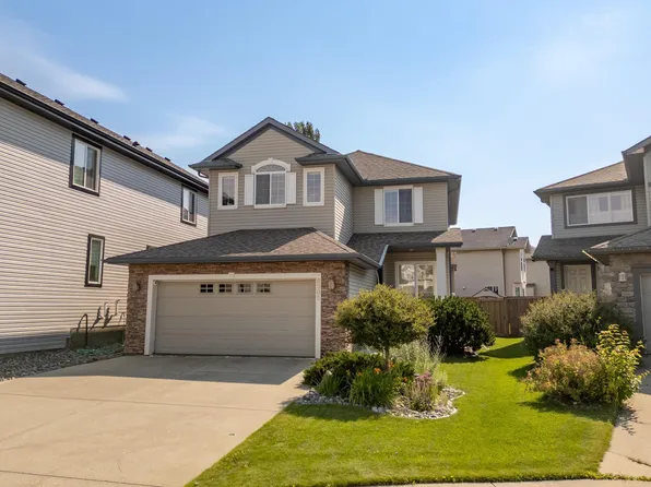 8385 Shaske Cres NW, Edmonton, AB T6R 0B4