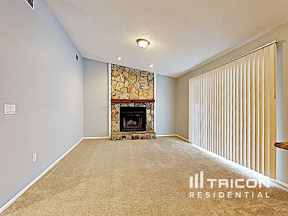 5th image of 1411 Foxboro Dr