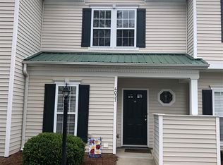4037 Center Place Dr #143, Harrisburg, NC 28075