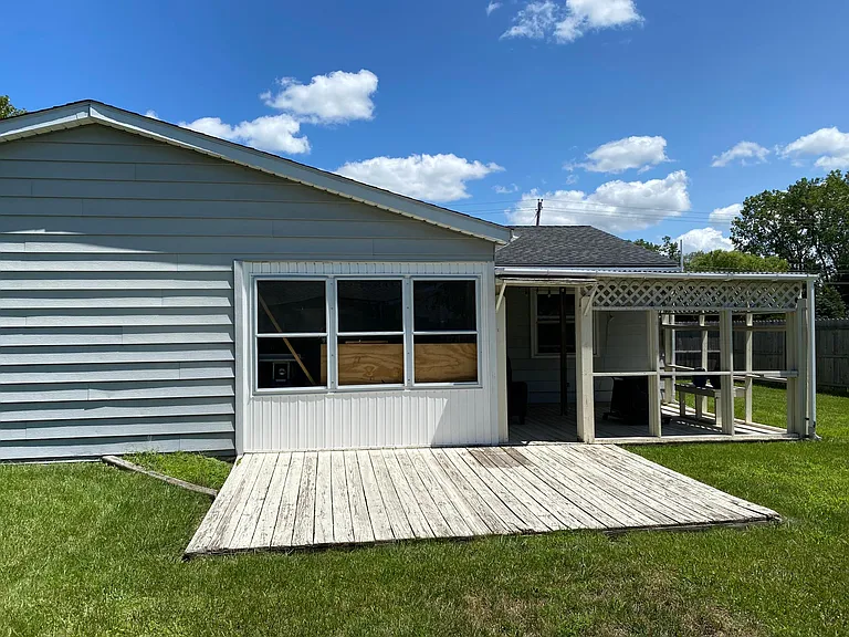 4150 Abbe Rd — Photo 27