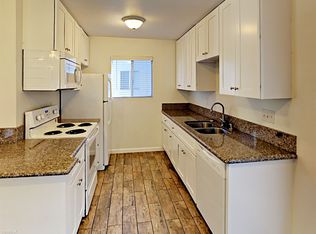 13042 Carriage Rd APT 5, Poway, CA 92064