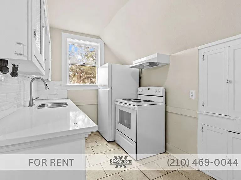 1618 W Kings Hwy #1620-1 — Photo 11