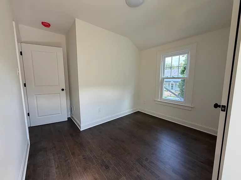 8308 Gridley Ave — Photo 16