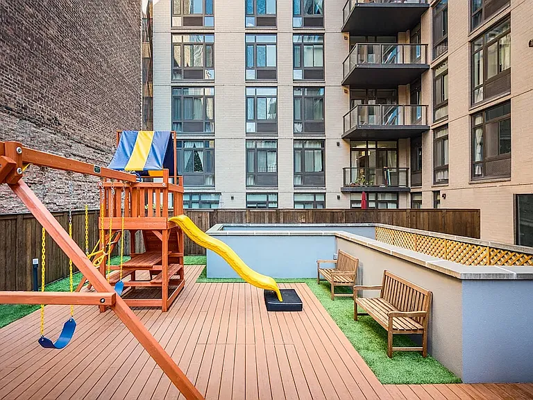 33 Caton Pl #6H — Photo 11