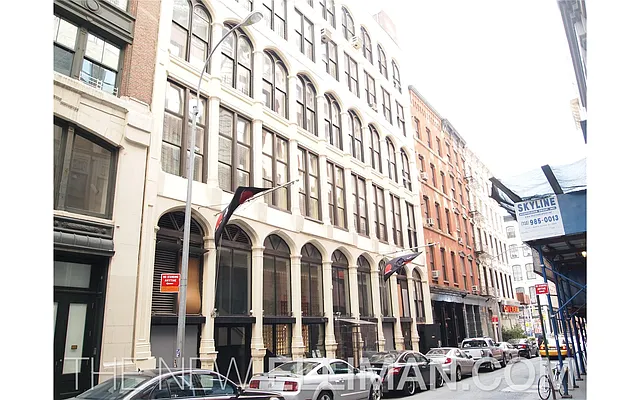 Sold by Douglas Elliman | media 8