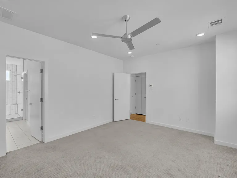 2314 N Carroll Ave #103 — Photo 14