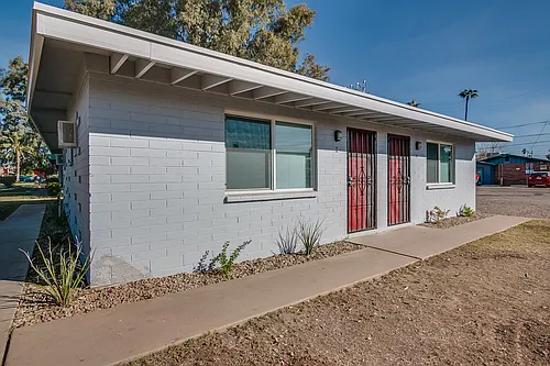1008 S Mariana St Photo 1