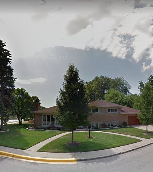 1st image of 4001 W Lunt Ave