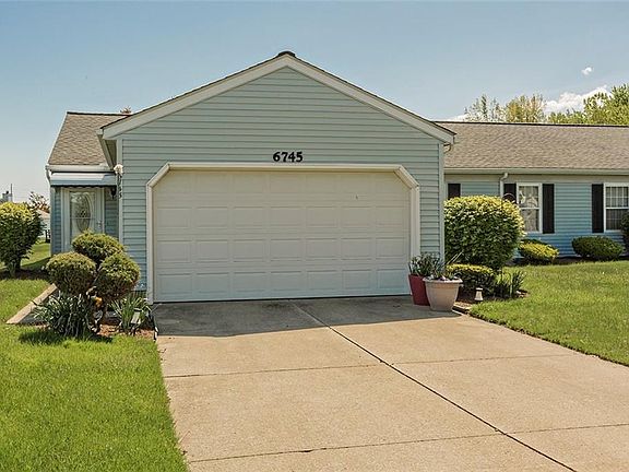 3rd image of 6745 Farmingdale Ln Unit 69-L