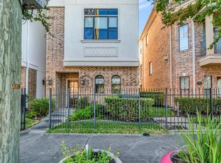 1411 Elgin St, Houston, TX 77004