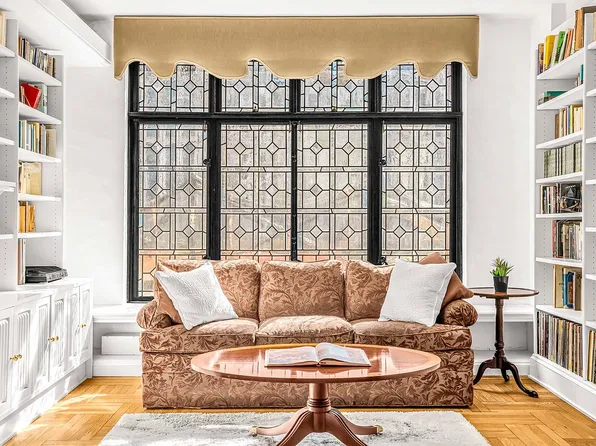 40 W 67th St APT 3D, New York, NY 10023