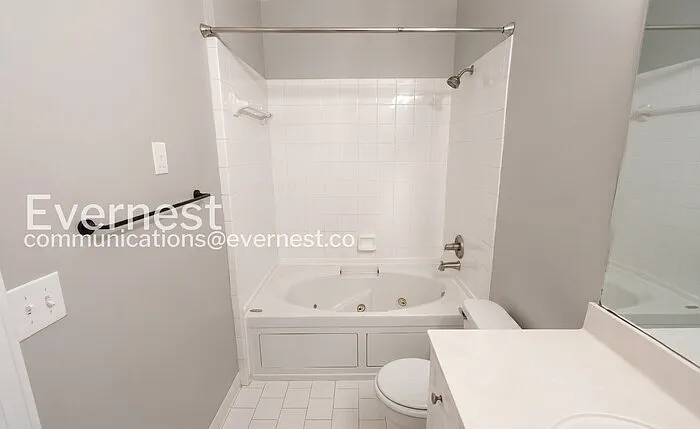 116 31st Ave N #105 — Photo 12
