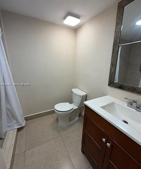 6370 SW 17th St — Photo 10