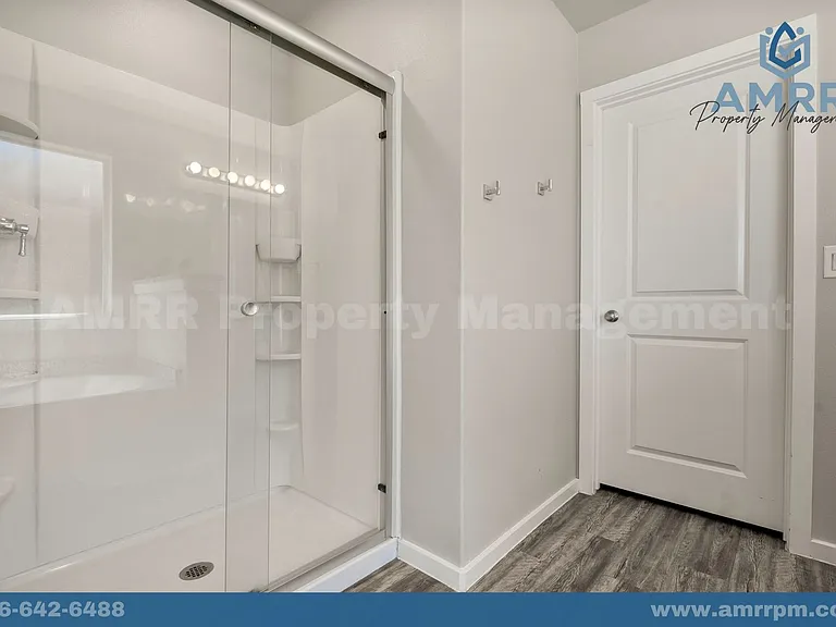 1905 Kirksey Ave — Photo 21