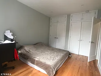 Rented by Sterea Agency