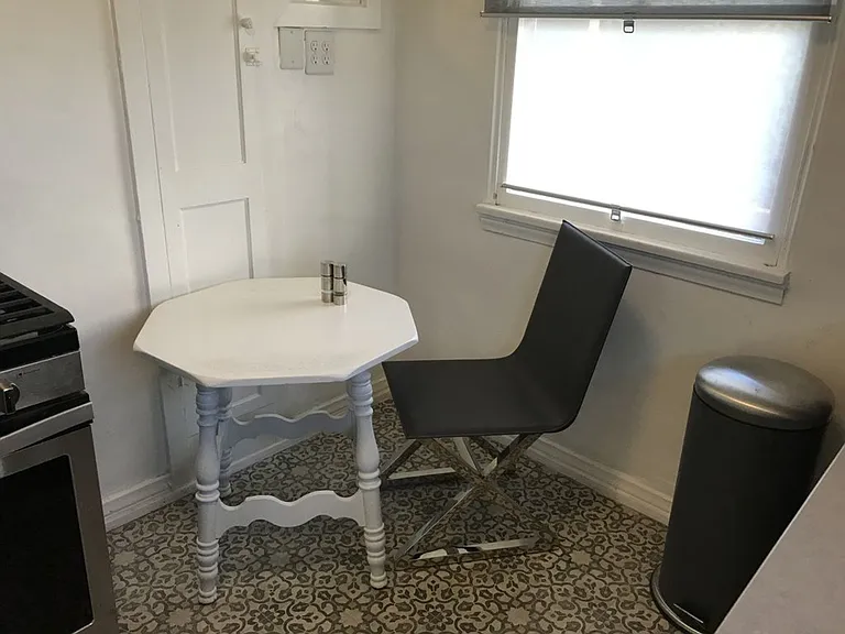 Bluff Pl — Photo 10