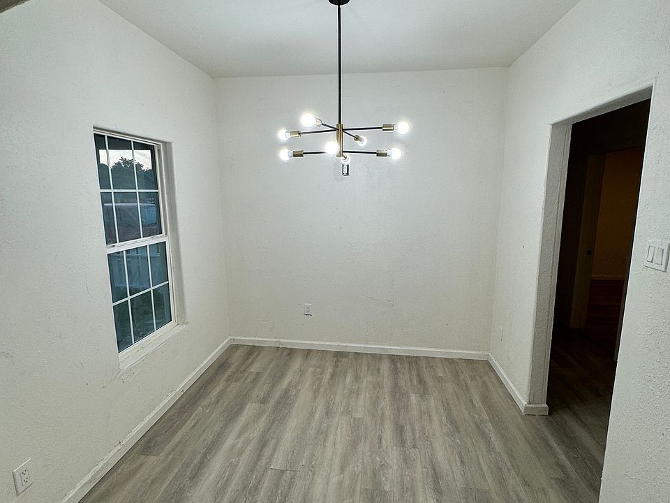 1st image of 2844 S Alameda St