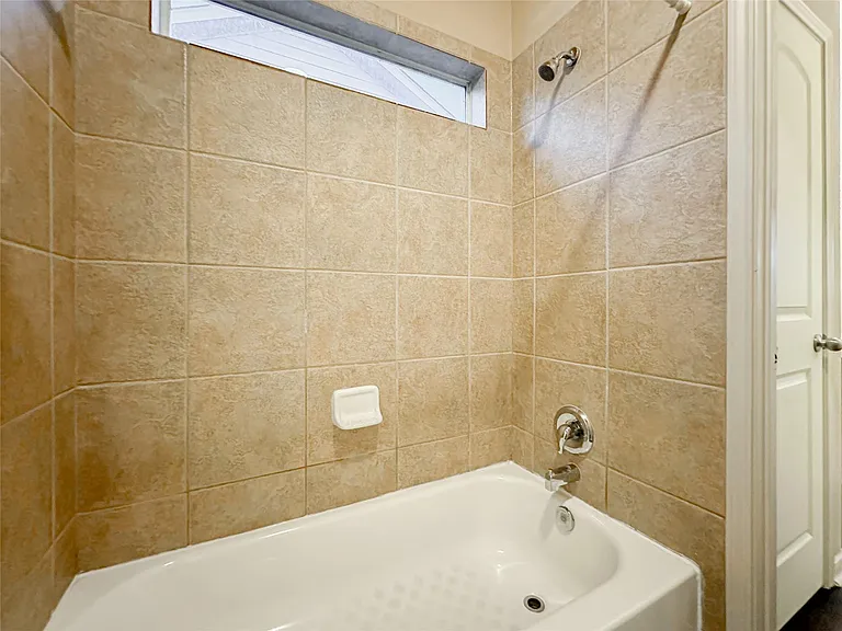 16771 Mammoth Springs Dr — Photo 25