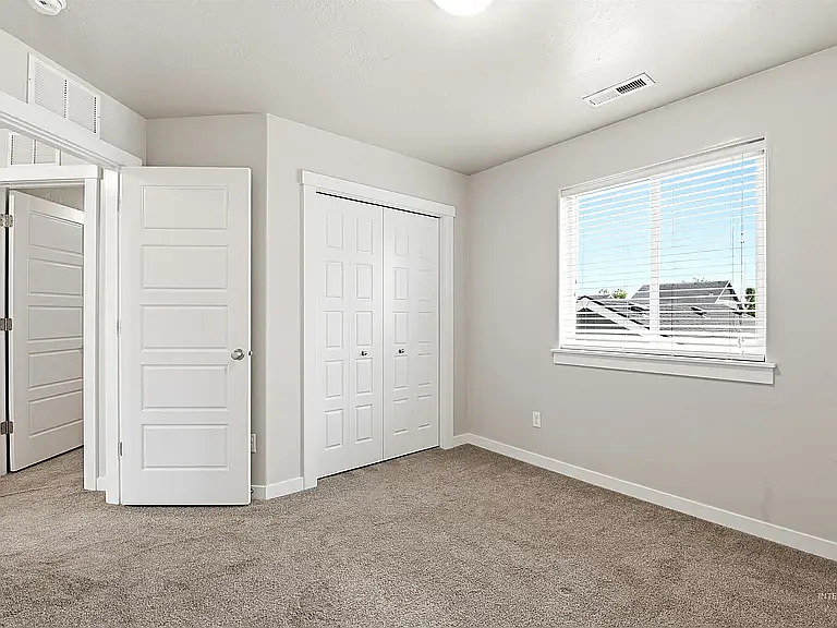 1814 W Heavy Timber Dr — Photo 24