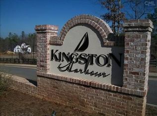 215 Portsmouth Dr, Lexington, SC 29072
