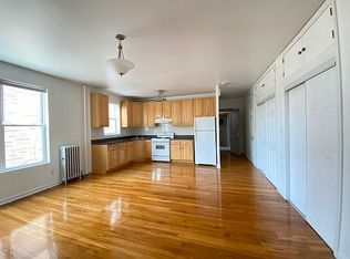 461 78th St #2R, Brooklyn, NY 11209