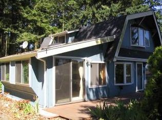 103 N Sherman Rd, Coupeville, WA 98239