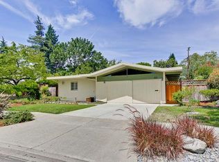 420 Northumberland Ave, Redwood City, CA 94061