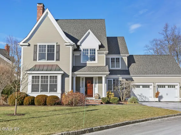 18 River Oaks Dr Unit 18, Stamford, CT 06902