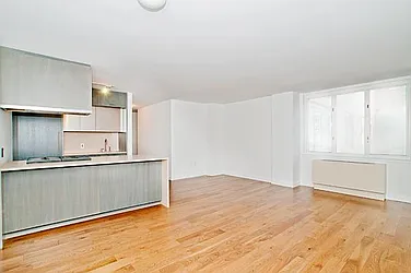 Rented by R New York